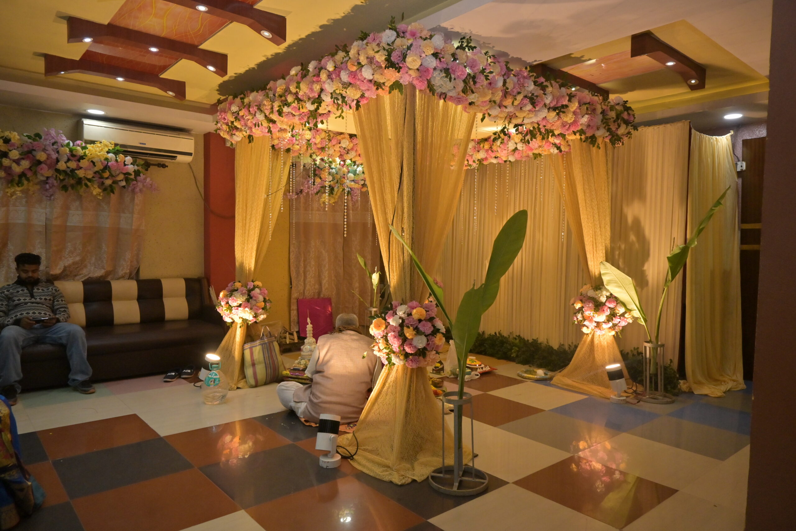 Budget Friendly Luxury Wedding Planning